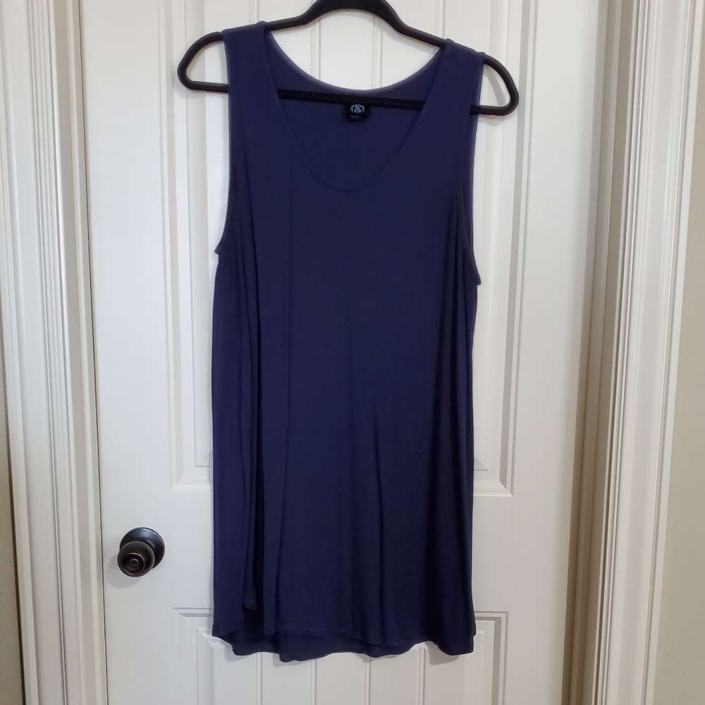 3 for $15 A&D Essential Tank solid navy